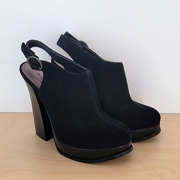 Michael Sable Black Suede Platform Heels Size 7 - Picture 1 of 7